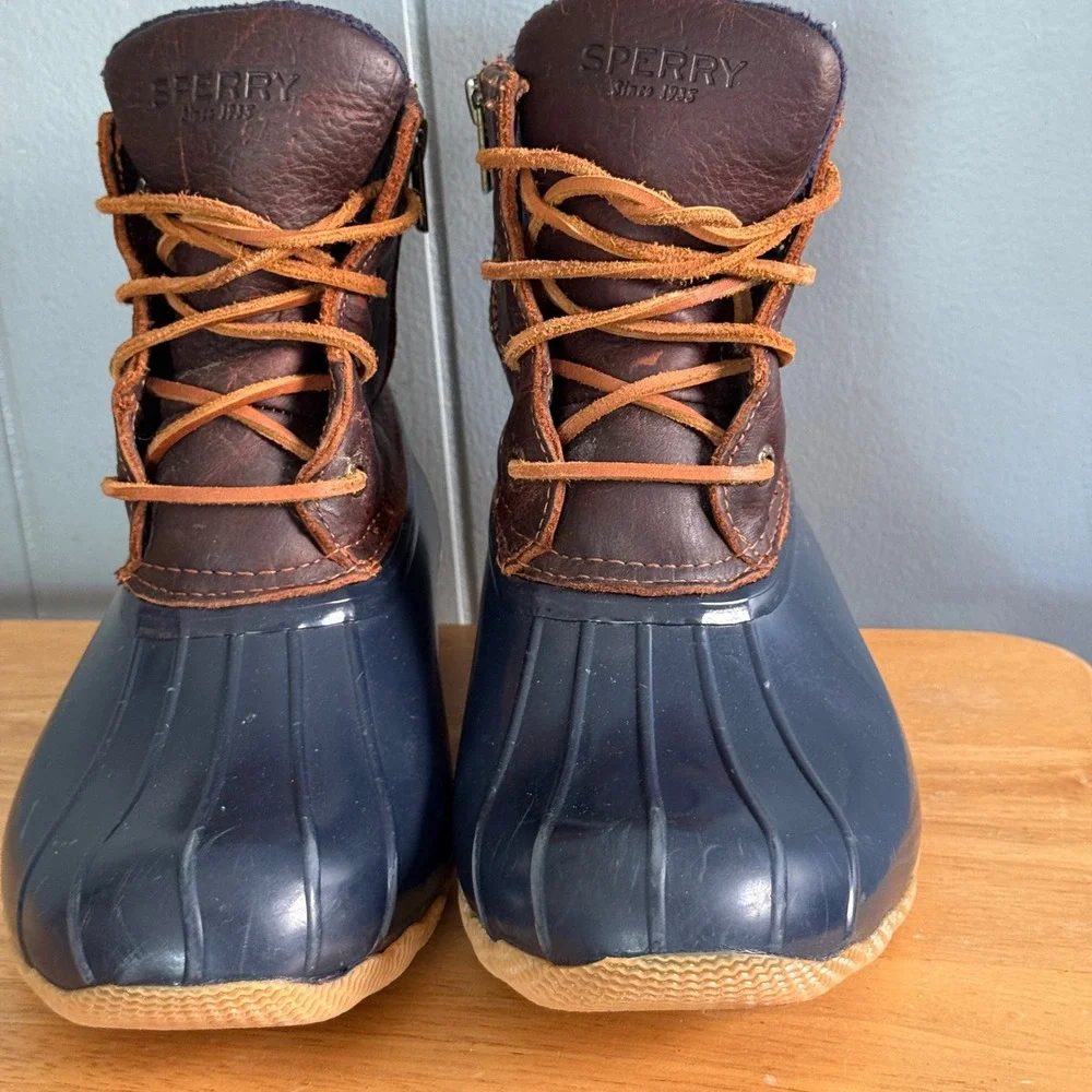 Sperry Saltwater Duck Rain Boot Womens 9 Navy Zip Leather Waterproof STS91175